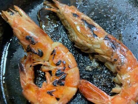 魚焼きグリルより絶対に美味しい、有頭海老の鉄板焼き